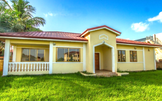 3 Bedroom Bungalow with Boys’ Quarters