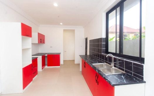 3 Bedroom Townhouse for Sale at Oyarifa